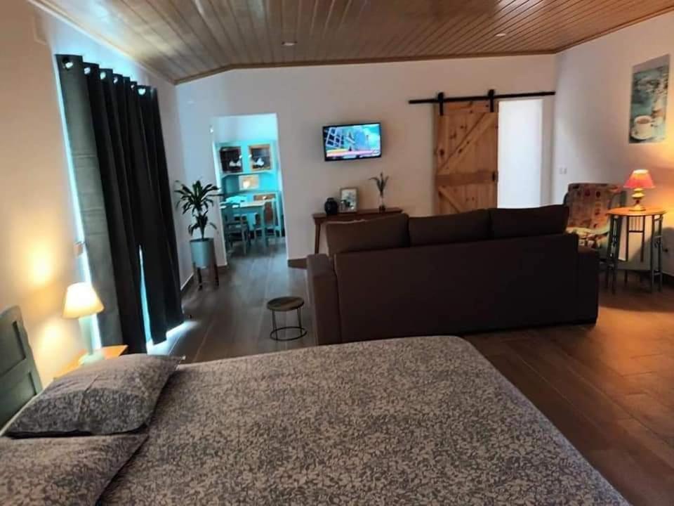 Casa Do Lagar Holiday home *